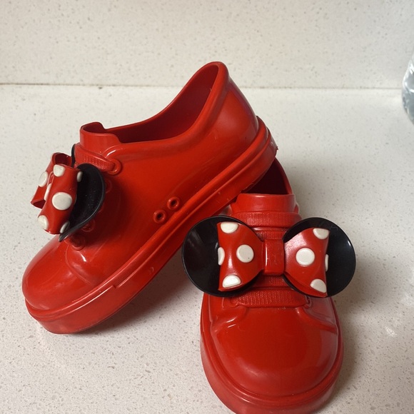 Mini Melissa Minnie Mouse shoes - Picture 2 of 4